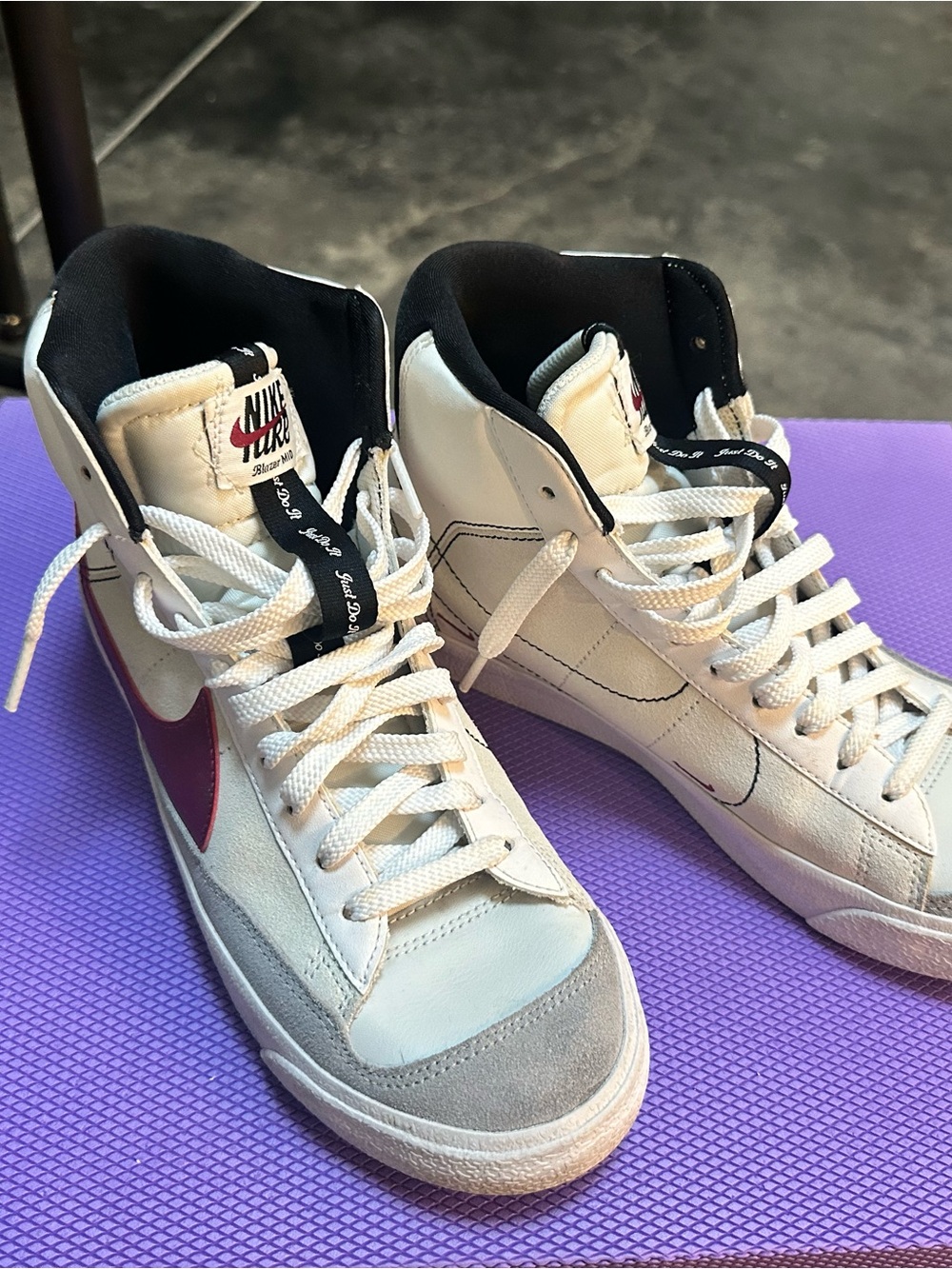 Nike Women's White & Burgundy High-Top Sneakers with Black Collar